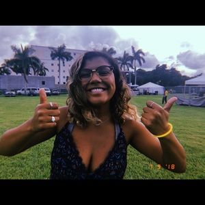 Meet your Posher, Jasmine